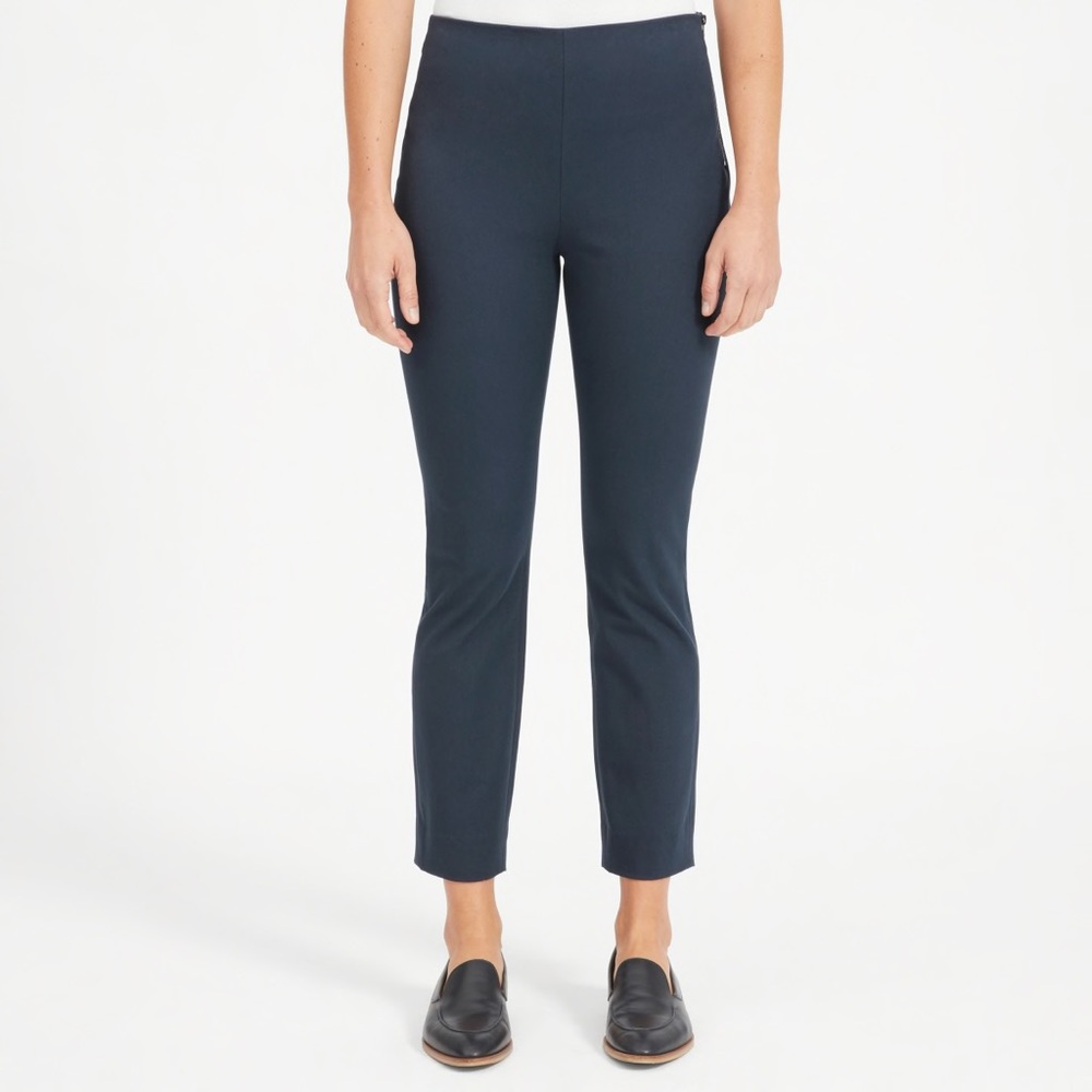 The side-zip work pant size “00 Ankle”